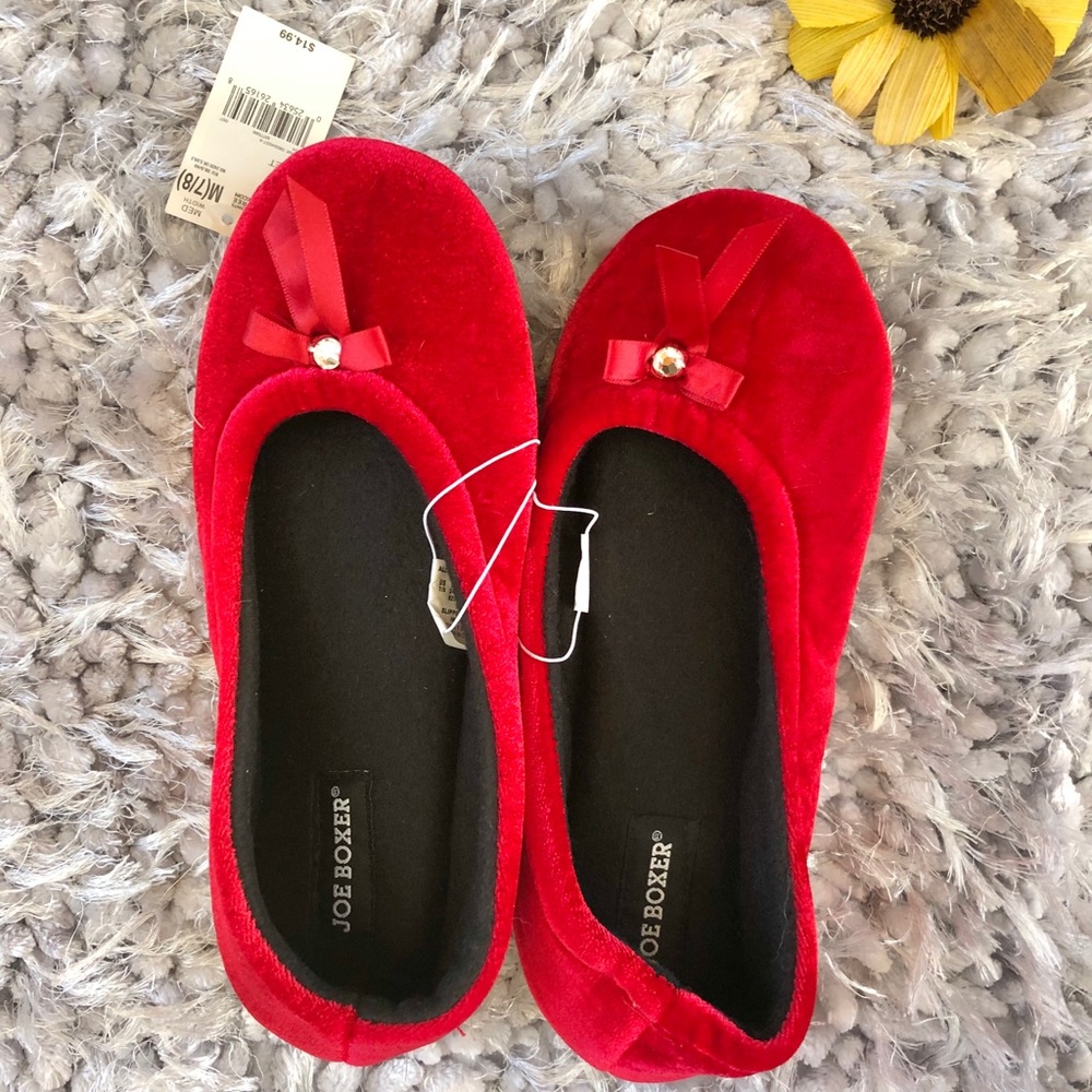 New with tag Ruby Red Slippers with A gem and bow. Soft slip one.make great gift
